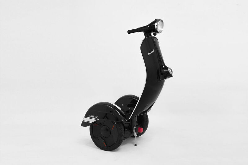 Segway Vespa, un&#039;idea originale di Bell &amp; Bell Studio