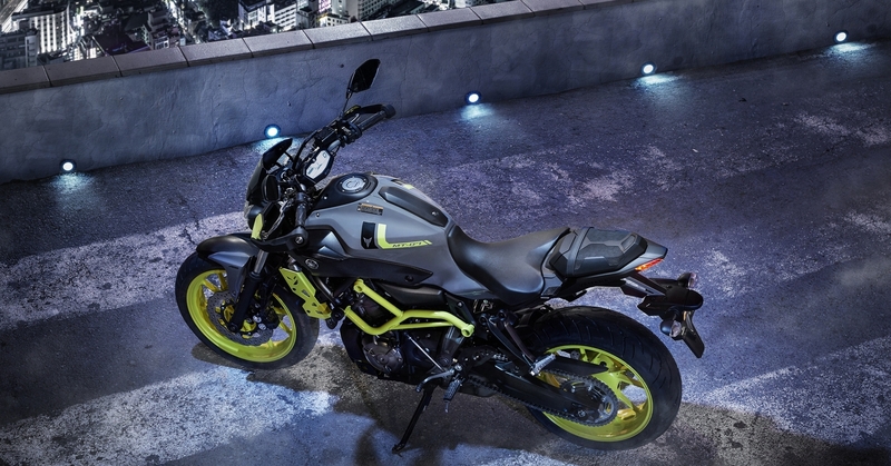 Yamaha MT-07 Moto Cage, il 2016 in Fluo