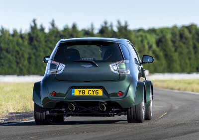 Aston Martin Cygnet V8, la citycar da 430 CV