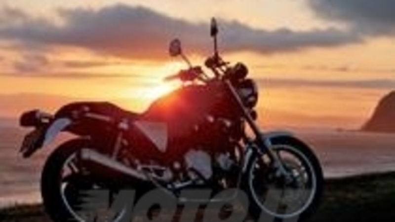 Honda CB 1100. Il video ufficiale