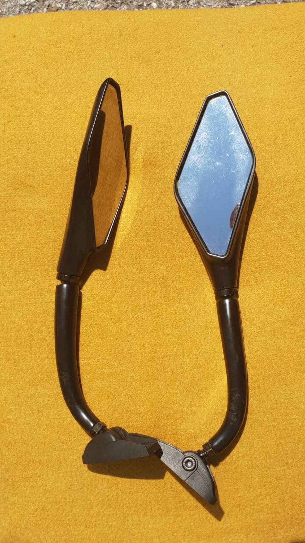 Specchi Biondi per T-Max (2)