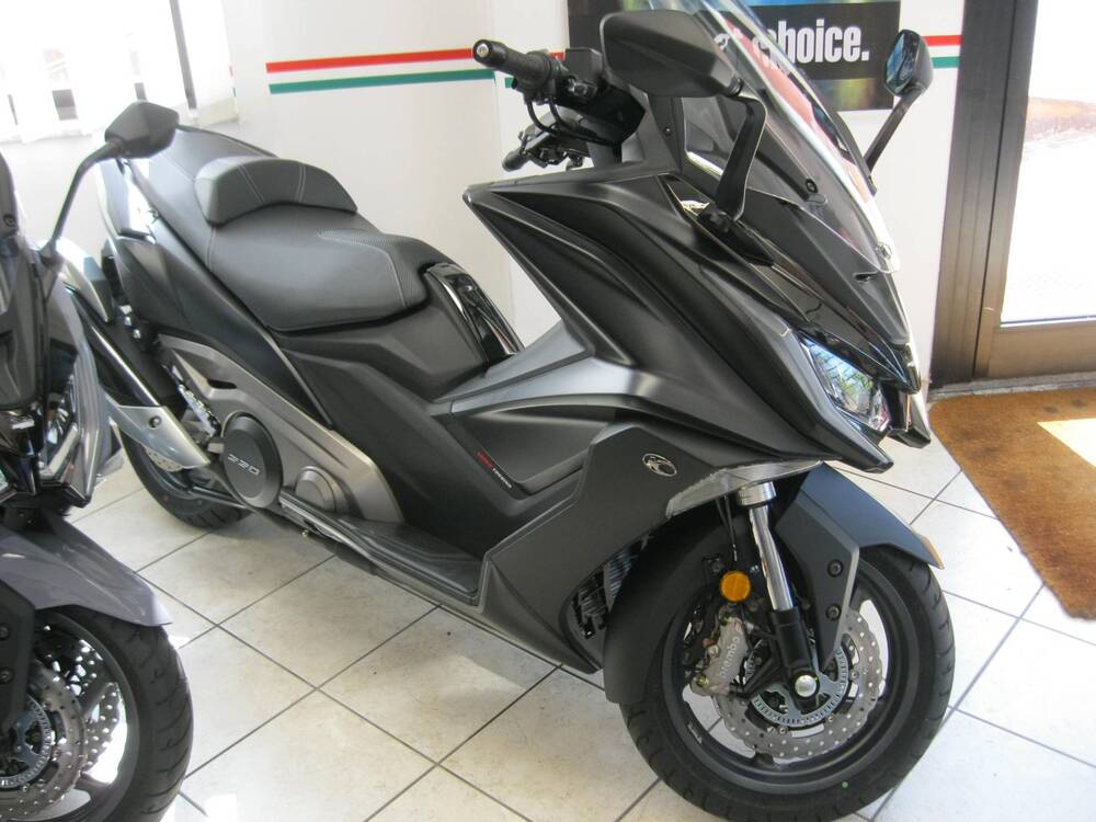 Kymco AK 550 ETS (2021 - 25) (16)