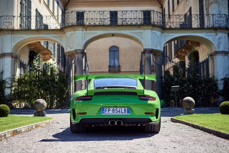 La 911 GT3 RS 2018 in una dimora storica FAI, in provincia di Varese, Villa Panza