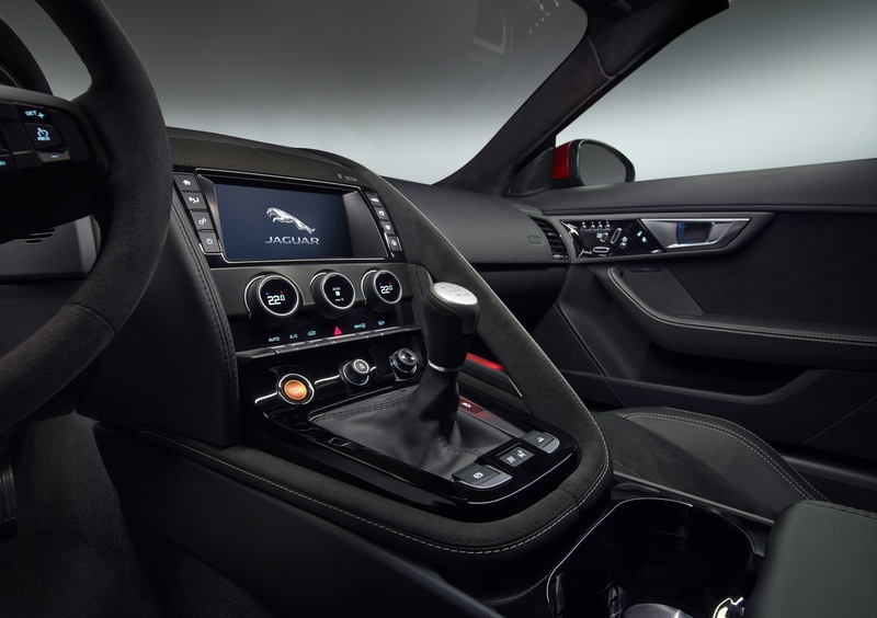 Jaguar F-Type Coupé (2014-25) (31)