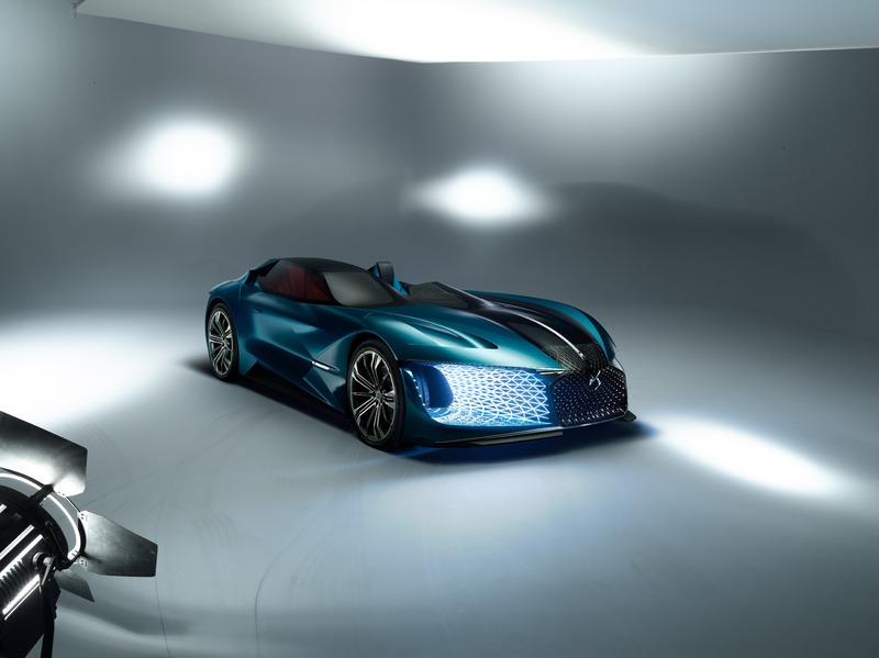 DS X E-Tense, l&rsquo;idea di mobilit&agrave; del futuro diventa realt&agrave; [Foto e video]