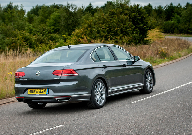 Volkswagen Passat (2014-21) (25)