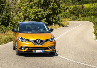 Renault Scenic, il test del nuovo 1.3 TCe da 140 e 160 CV [Video]