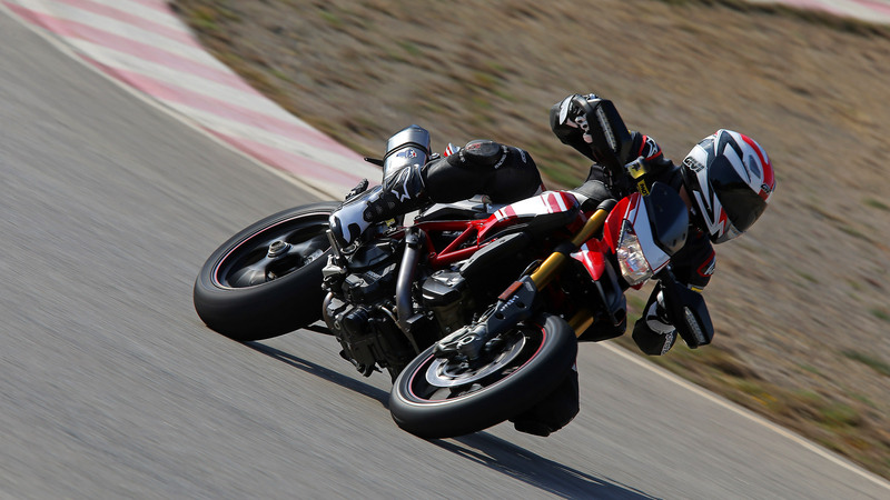 Ducati Hypermotard 939 e 939 SP