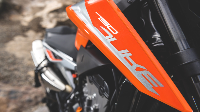 Unboxing della KTM 790 Duke