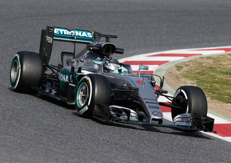 Il vice campione del mondo 2015, Nico Rosberg, sulla W07 Hybrid