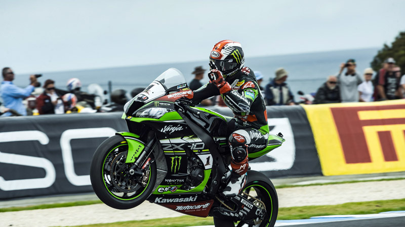 SBK 2016. Rea vince gara 1 a Phillip Island