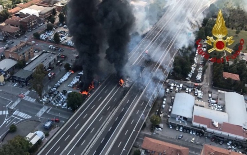 Incidente Tangenziale Bologna, Viabilit&agrave;: Raccordo A1-A14 riapre in 53 giorni