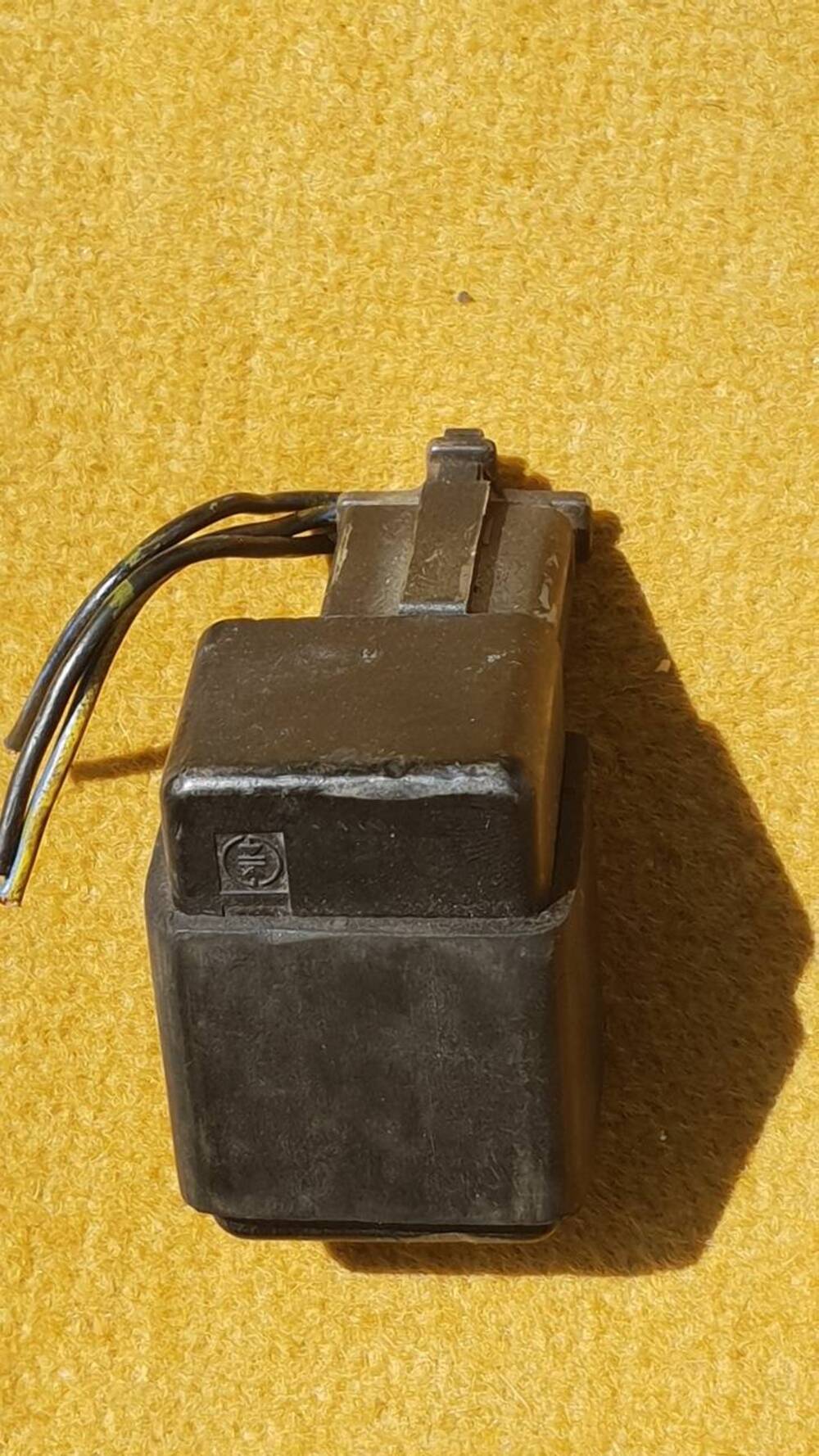 Relè per Yamaha Dragstar 650 Classic (2)