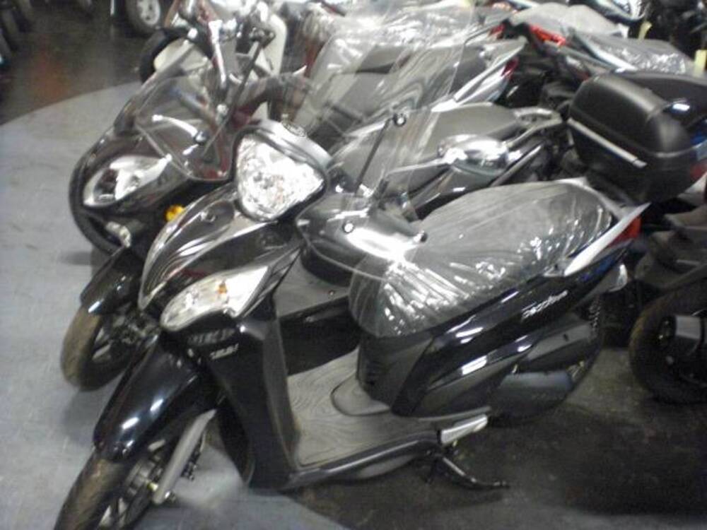 Kymco People 125i One (2014 - 16) (3)