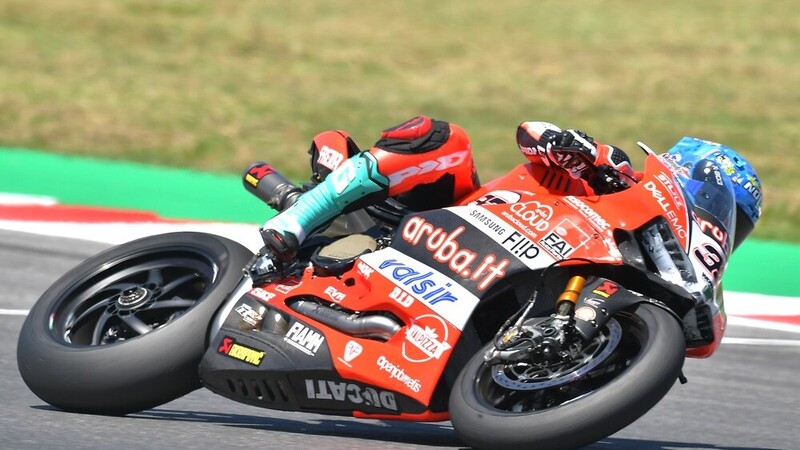 SBK - Melandri &egrave; il pi&ugrave; veloce nella prima giornata di test a Portimao