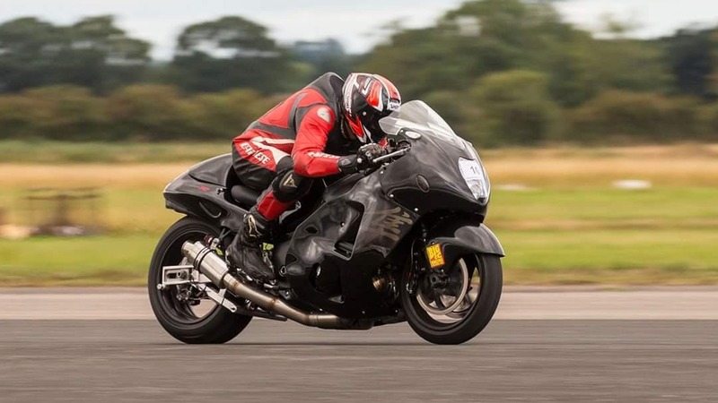 La Hayabusa stradale da 416 km/h