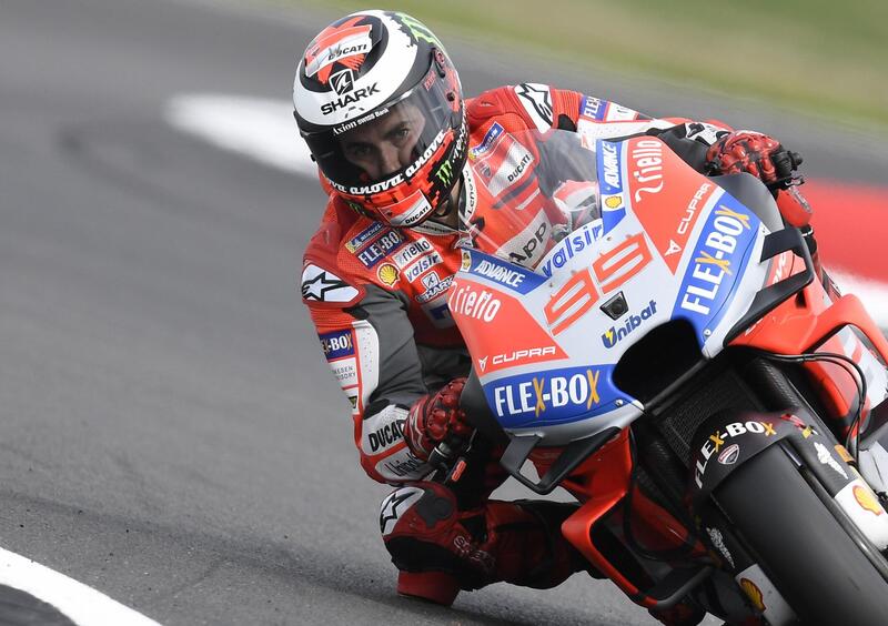 MotoGP 2018. Lorenzo in pole a Silverstone