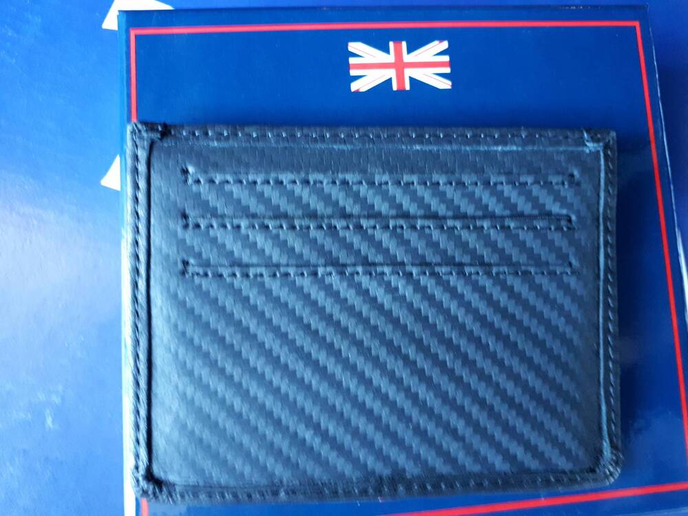 Porta Schede in simil Carbonio Triumph (3)