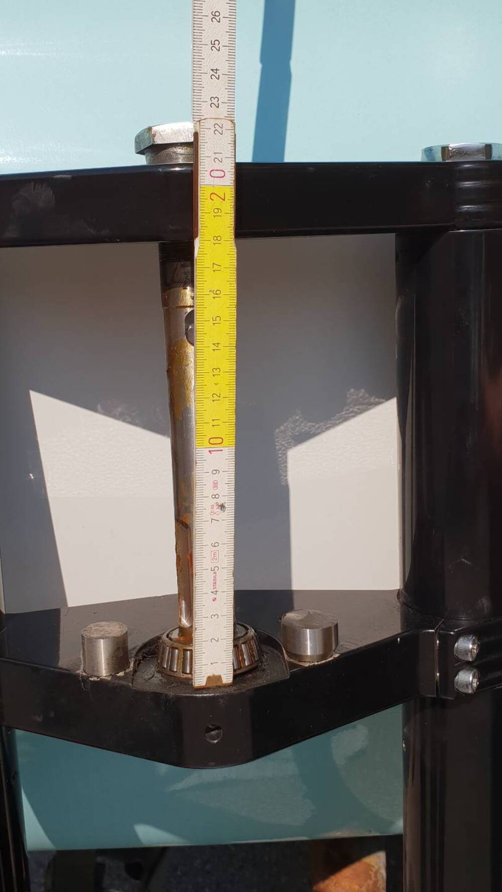 Forcella completa con piastra e perno Harley Davidson (16)