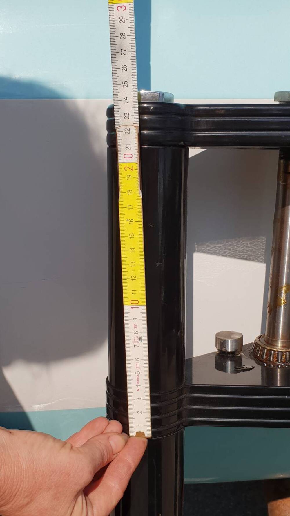 Forcella completa con piastra e perno Harley Davidson (19)