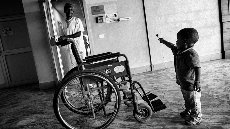 L&rsquo;associazione Bambini Cardiopatici nel Mondo in mostra in occasione del Motoraduno Moto Guzzi