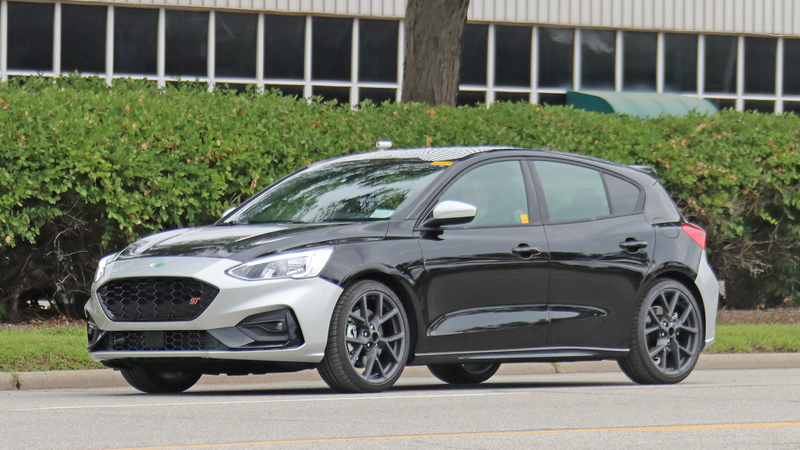 Ford Focus ST, quasi pronta quella definitiva 