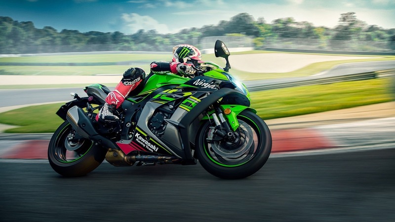 Kawasaki Ninja ZX-10 2019: nuovo motore e pi&ugrave; potenza