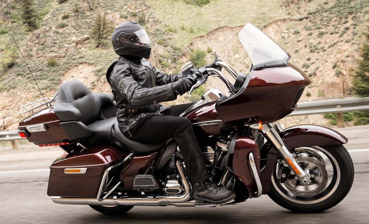 Harley-Davidson 114 Road Glide Ultra (2019) - FLTRXU