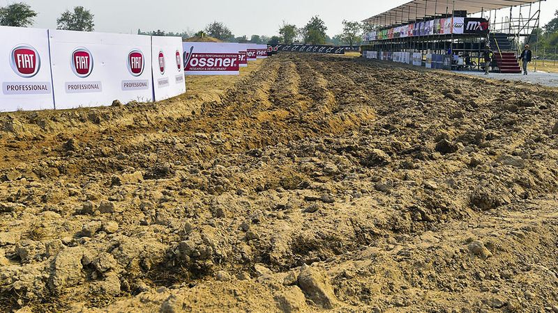 MXGP 2016. Thailandia bollente