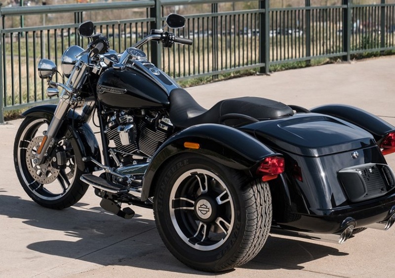 Harley-Davidson Trike 114 Freewheeler (2019 - 20) - FLRT (2)