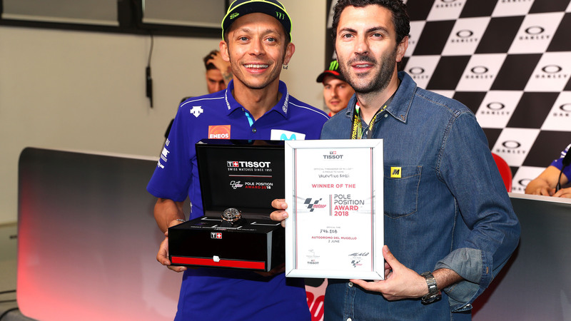 Cosa si prova a premiare Valentino Rossi