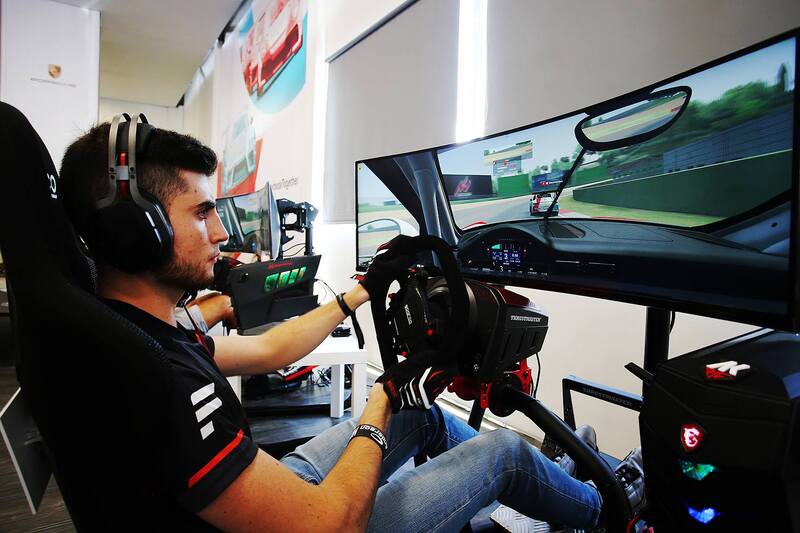 Enzo Bonito, il campione del Porsche Carrera Cup eSport