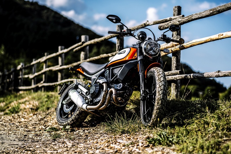 Ducati Scrambler Icon 2019. Foto, video e dati