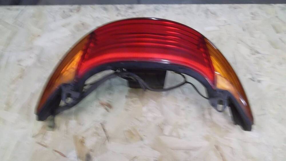 FARO POSTERIORE MAJESTY Yamaha YAMAHA MAJESTY (3)