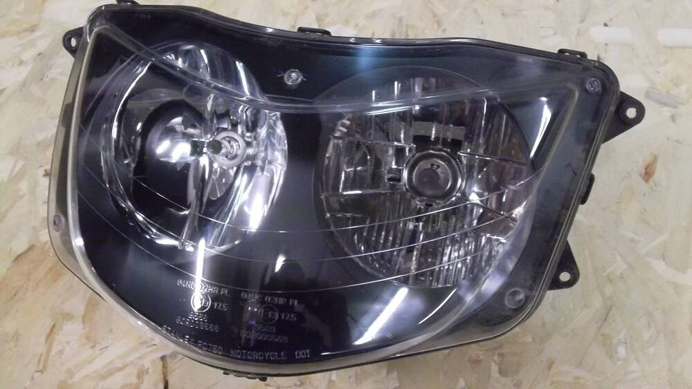 FARO ANTERIORE MAJESTY Yamaha YAMAHA MAJESTY (2)