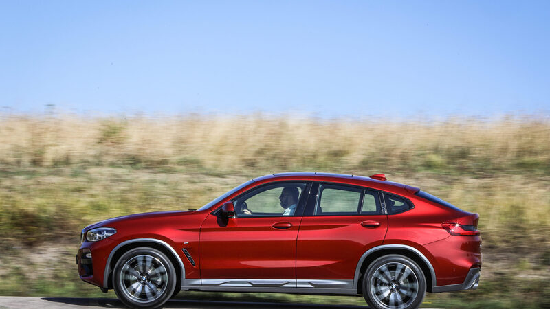 BMW X4 2018. Veste sportiva con un carattere docile e confortevole [Video]