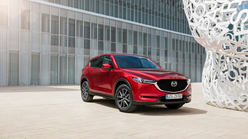 Mazda CX-5 2018, nuovi motori ed equipaggiamenti