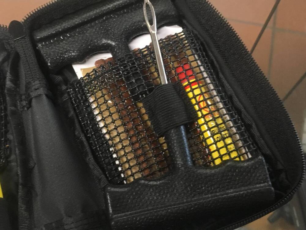 KIT GONFIA E RIPARA the best AM 2150 100 % (3)