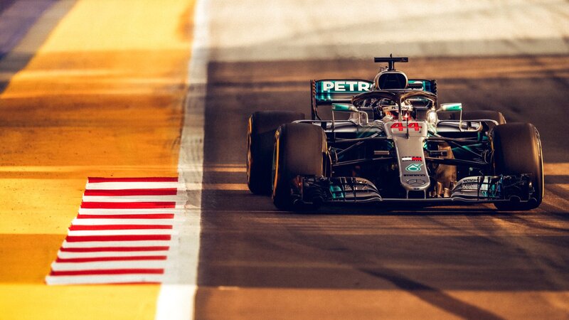 F1, GP Singapore 2018: vince Hamilton. Terzo Vettel