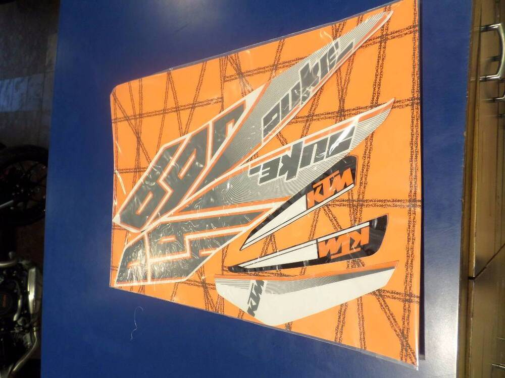 plastiche ktm duke 690 duke 690 (2)