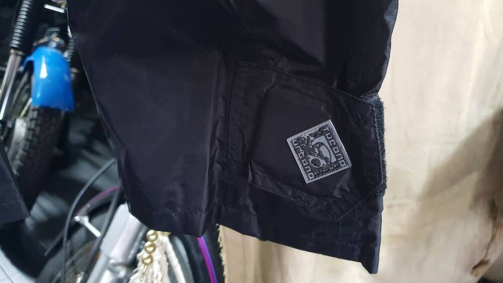 Giacca e pantaloni anti-pioggia Tucano Urbano Tg S (6)