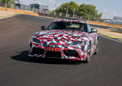 Toyota Supra 2019, va forte e mantiene fede alla tradizione [Video]