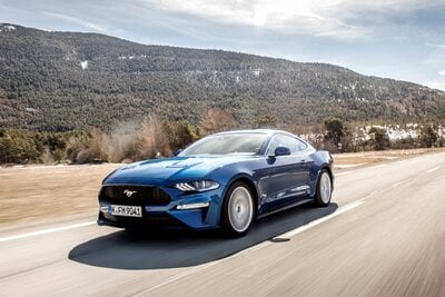 Ford Mustang | Agnellino o bestia da strada? [Video]