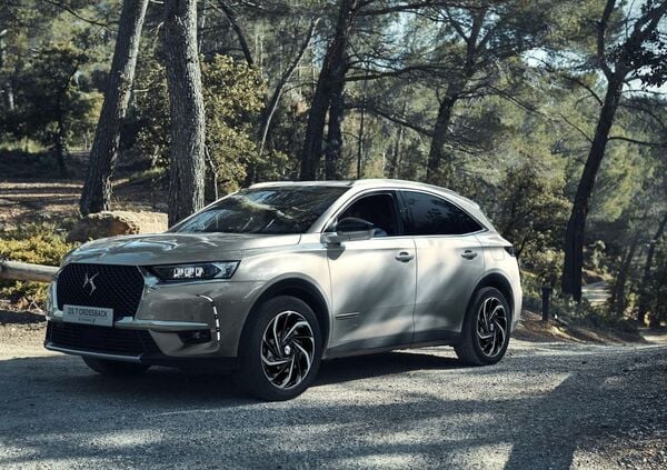 DS 7 Crossback E-Tense 4x4 al Salone di Parigi 2018 [Video]