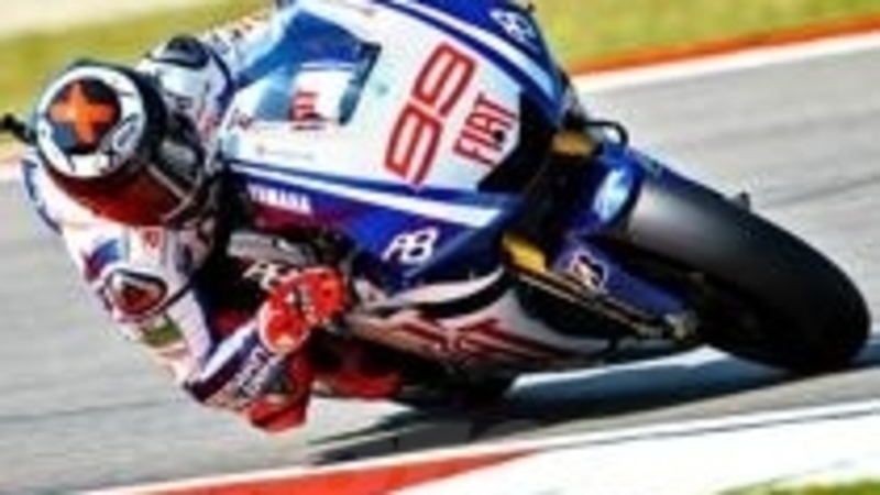 MotoGP, Lorenzo vince anche ad Assen