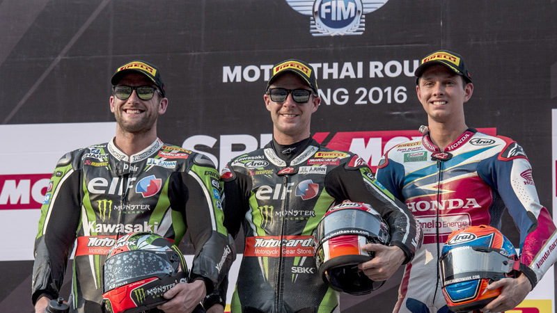 SBK 2016. GP Thailandia. L&#039;imbattibile Rea vince gara1 a Buriram