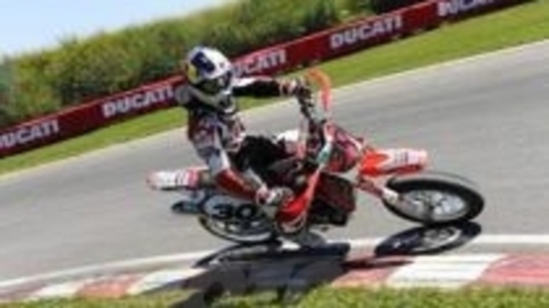 Gli internazionali d&#039;Italia Supermoto ad Ortona 