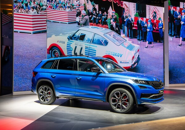 Skoda Kodiaq RS al Salone di Parigi 2018 [Video]