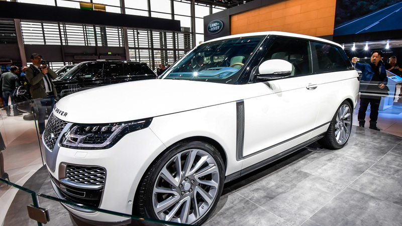 Land Rover al Salone di Parigi 2018