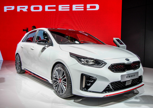 Kia Ceed GT, debutto al Salone di Parigi 2018 [Video]